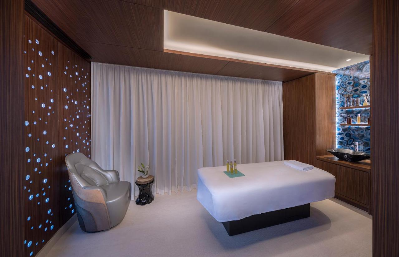 Andaz Family Suites By Hyatt- Palm Jumeirah Dubai Exterior photo